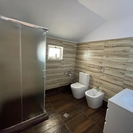 Center 2 Apartment Tirana